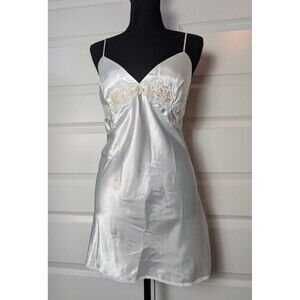 Vintage NWT Victoria’s Secret Size L Beaded Sequin Lace Off Ivory Slip Dress 90s